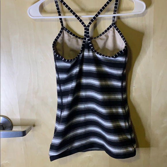 Lululemon Power Y top - Picture 4 of 4